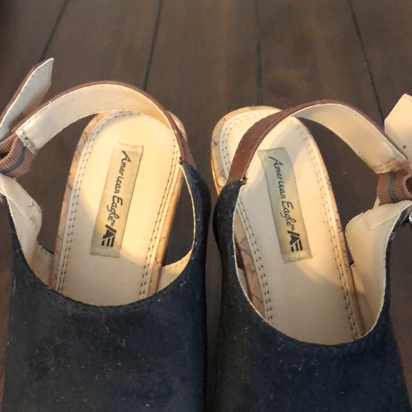 Black Wedges - Picture 3 of 4